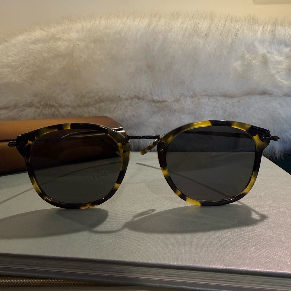 Oliver Peoples Tortoise Shell Sunglasses